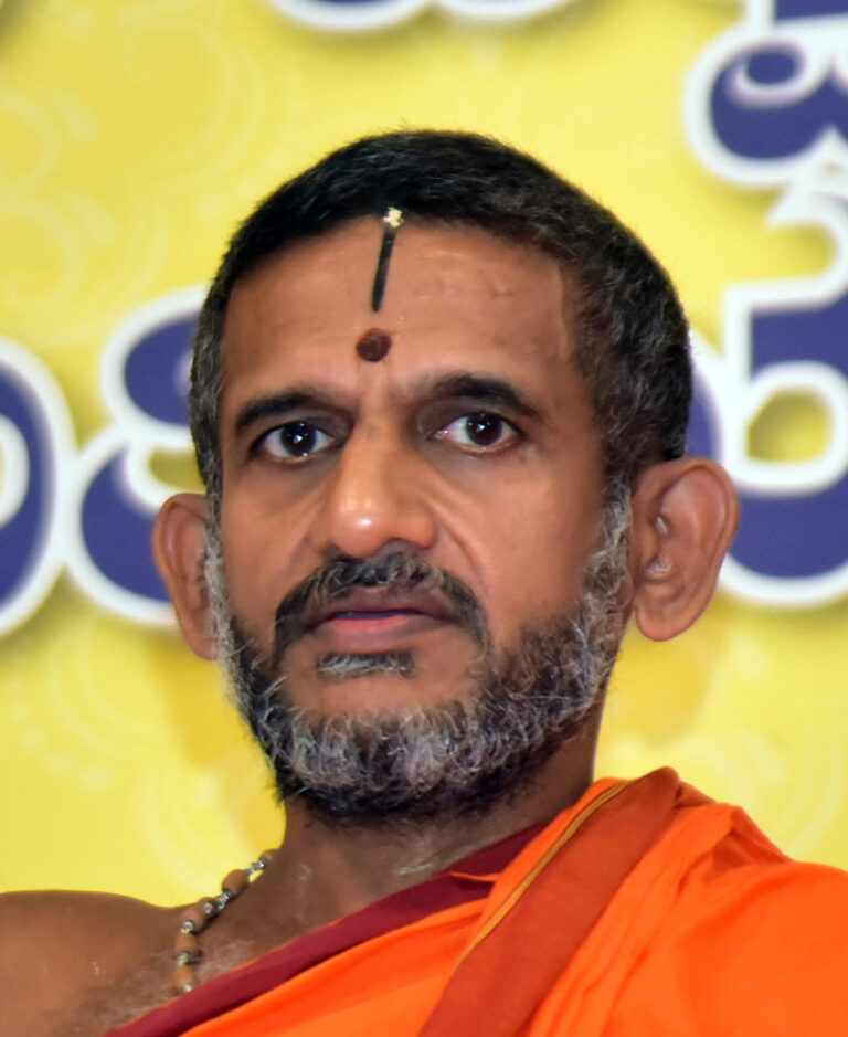 Sri Vishwaprasanna Teertha Swamiji